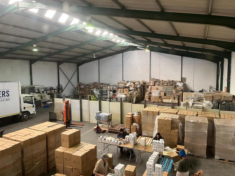 To Let Commercial Property for Rent in Killarney Gardens Western Cape